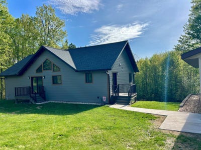 /international/us/5008-cth-s-crandon-wi-110108235820/