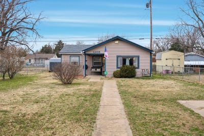 /international/us/1205-s-vine-st-wichita-ks-110104105279/