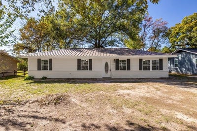 /international/us/1407-fairchild-street-diboll-tx-110105972345/