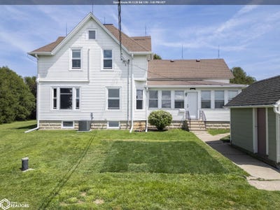 /international/us/1710-230th-street-rockford-ia-110108302662/