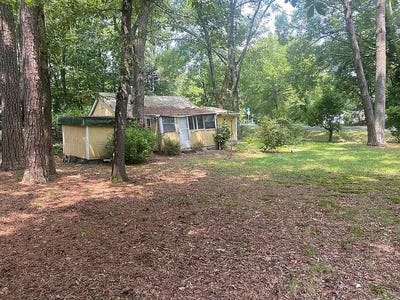 /international/us/630-n-7th-avenue-chatsworth-ga-110107763589/