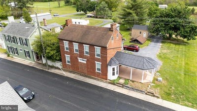 /international/us/242-s-main-street-mount-crawford-va-110108536411/