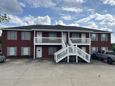 /international/us/513-john-m-long-apt-f-troy-al-110106732405/