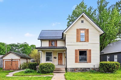 /international/us/456-e-walnut-street-nappanee-in-110107939493/