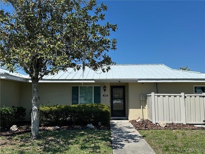 /international/us/11223-w-bayshore-drive-crystal-river-fl-110106788141/