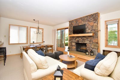 /international/us/601-wildflower-condo-dr-sun-valley-id-110108714980/