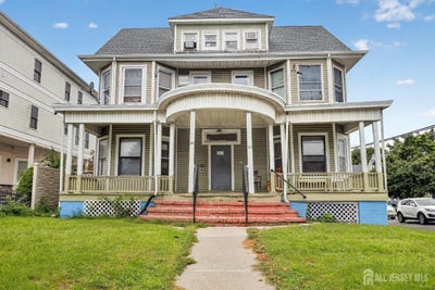 /international/us/163-165-livingston-avenue-new-brunswick-nj-110110078516/