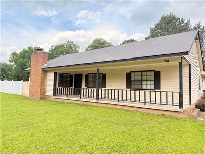 /international/us/701-e-10th-street-danville-ar-110108144934/