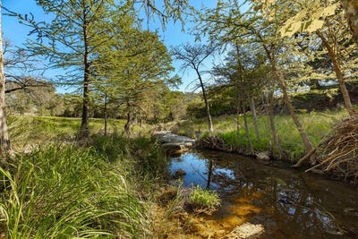 /international/us/199-palisades-dr-camp-verde-tx-110095047855/