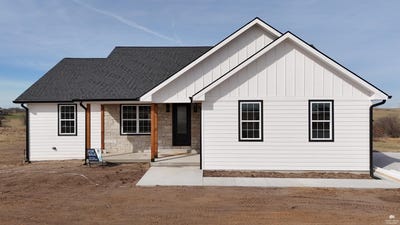 /international/us/14290-prairie-trail-wamego-ks-110107552741/