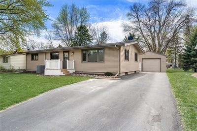 /international/us/905-9th-avenue-nw-waseca-mn-110107729781/