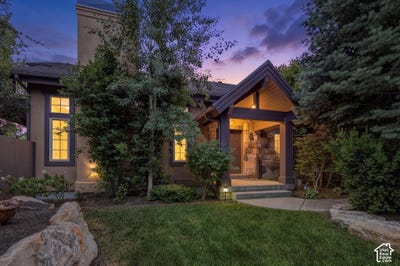 /international/us/3160-e-old-ridge-cir-s-cottonwood-heights-ut-110109607638/