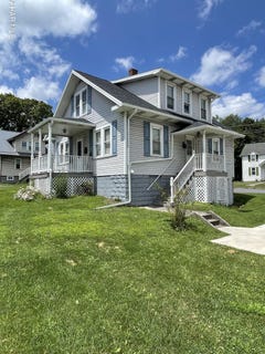 /international/us/711-rowena-drive-ebensburg-pa-110101127734/?lang=en