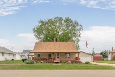 /international/us/204-forest-street-fairbank-ia-110100118283/
