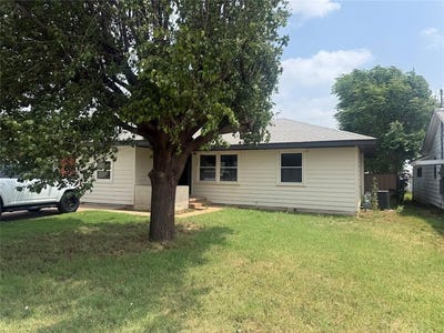 /international/us/629-s-14th-street-clinton-ok-110108126985/