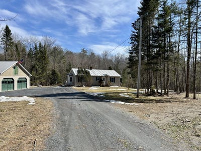 /international/us/838-cross-town-road-embden-me-110098222368/