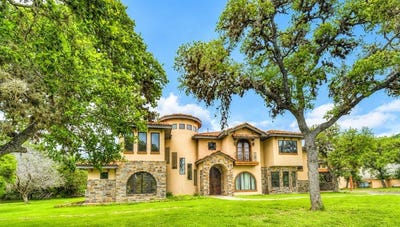 /international/us/200-skippin-stone-ln-concan-tx-110108167816/