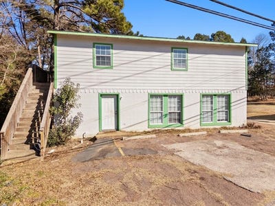 /international/us/2433-woden-road-nacogdoches-tx-110105522785/