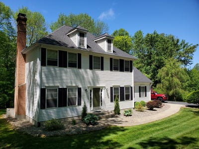 /international/us/120-woodbine-road-colchester-ct-110107170771/