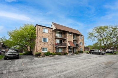 /international/us/7109-laverne-lane-tinley-park-il-110107854767/