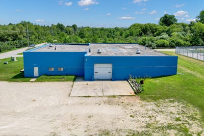 /international/us/5296-county-highway-p-west-bend-wi-110101292848/
