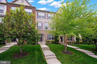 /international/us/9317-geaton-park-place-lanham-md-110107781705/