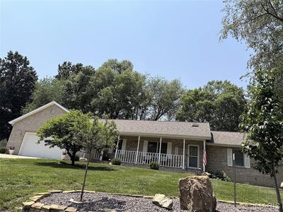 /international/us/106-woodland-hills-court-vandalia-il-110100079823/