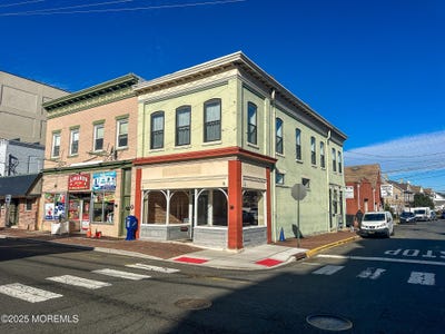 /international/us/160-monmouth-street-red-bank-nj-110108020593/