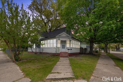/international/us/720-hill-avenue-muskegon-mi-110108294012/