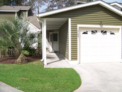 /international/us/702-cedarwood-village-morehead-city-nc-110107478465/