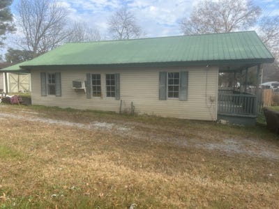 /international/us/808-mclemore-street-lafayette-ga-110104176251/