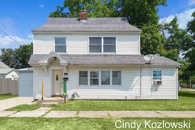 /international/us/187-centennial-street-sparta-mi-110100682955/