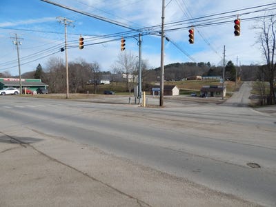 /international/us/902-e-main-street-harrisville-wv-110104584215/