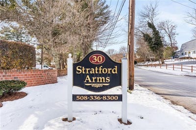 /international/us/30-argyle-avenue-east-providence-ri-110105199299/