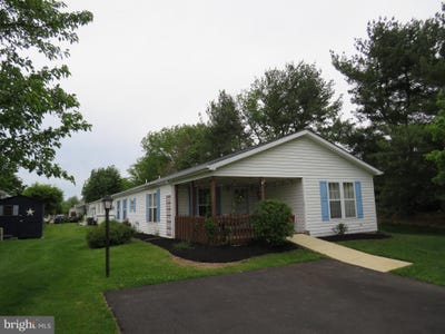 /international/us/22-wisteria-court-new-hope-pa-110104813798/