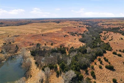 /international/us/8097-n-2010-road-leedey-ok-110105702521/
