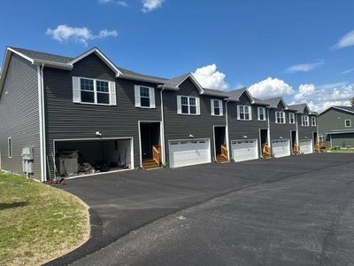 /international/us/99-ayda-rose-avenue-west-warwick-ri-110107730048/