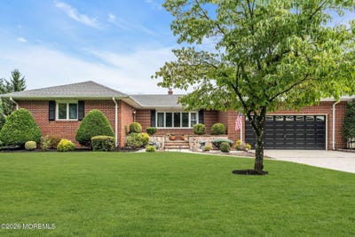 /international/us/158-hardenburg-lane-east-brunswick-nj-110110220415/