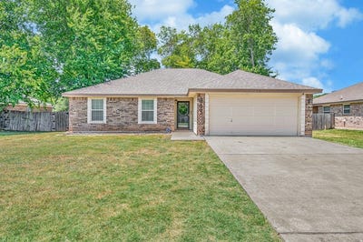 /international/us/213-woodlands-boulevard-bellmead-tx-110109696455/