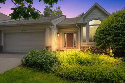/international/us/4380-willow-lane-ne-grand-rapids-mi-110108604013/
