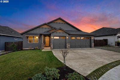 /international/us/825-s-goose-loop-ridgefield-wa-110107853601/