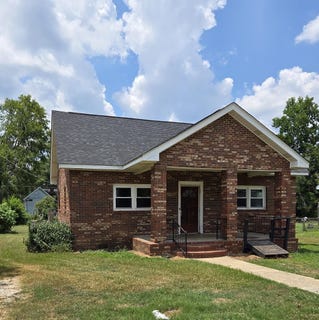 /international/us/58-second-st-greenwood-sc-110100812707/