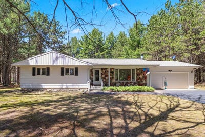 /international/us/7519-island-view-rd-three-lakes-wi-110108141014/