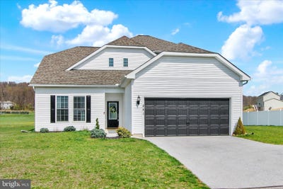 /international/us/251-piedmont-way-hanover-pa-110107340536/