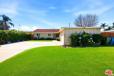 /international/us/15708-horace-st-granada-hills-ca-110107635410/
