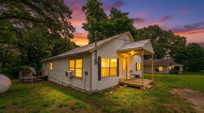 /international/us/208-sherman-street-thayer-mo-110108342043/