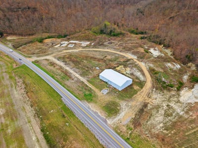 /international/us/8135-us-127-hustonville-ky-110110348703/