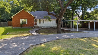 /international/us/1406-s-elm-street-weatherford-tx-110109214679/