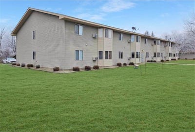 /international/us/150-coleman-avenue-e-eden-valley-mn-110107992824/