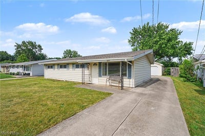 /international/us/9040-cambridge-drive-northfield-oh-110108824437/